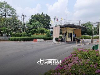 For sale 36 bedrooms townhouse in Mueang Pathum Thani, Pathum Thani