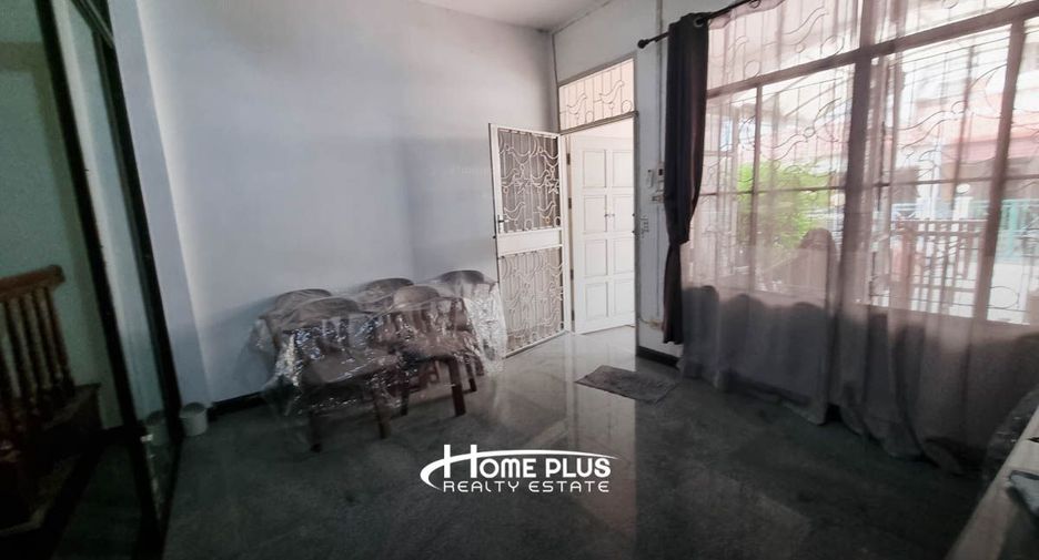 For sale 36 bedrooms townhouse in Mueang Pathum Thani, Pathum Thani