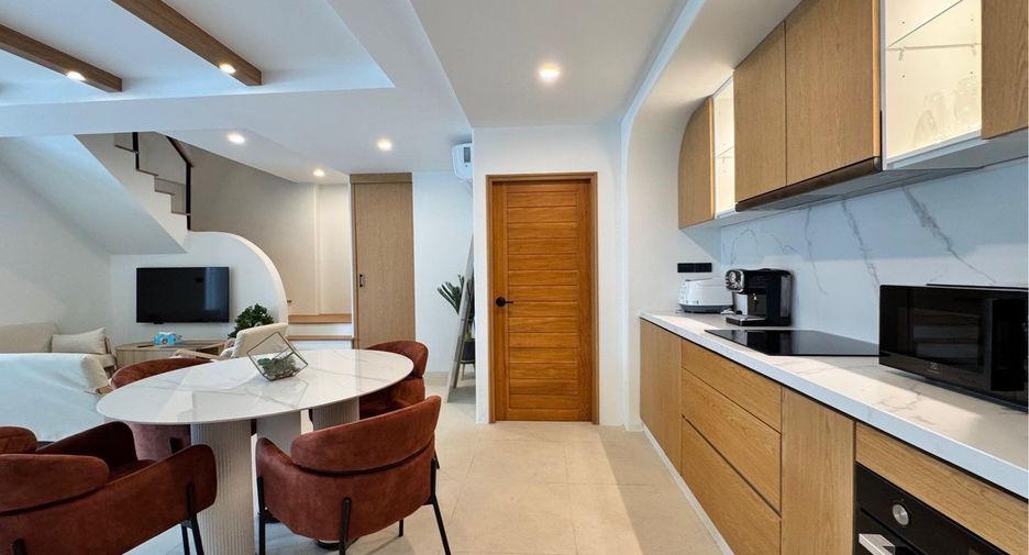 Haus zur Miete und zum Kauf mit 3 Zimmer in North Pattaya, Pattaya