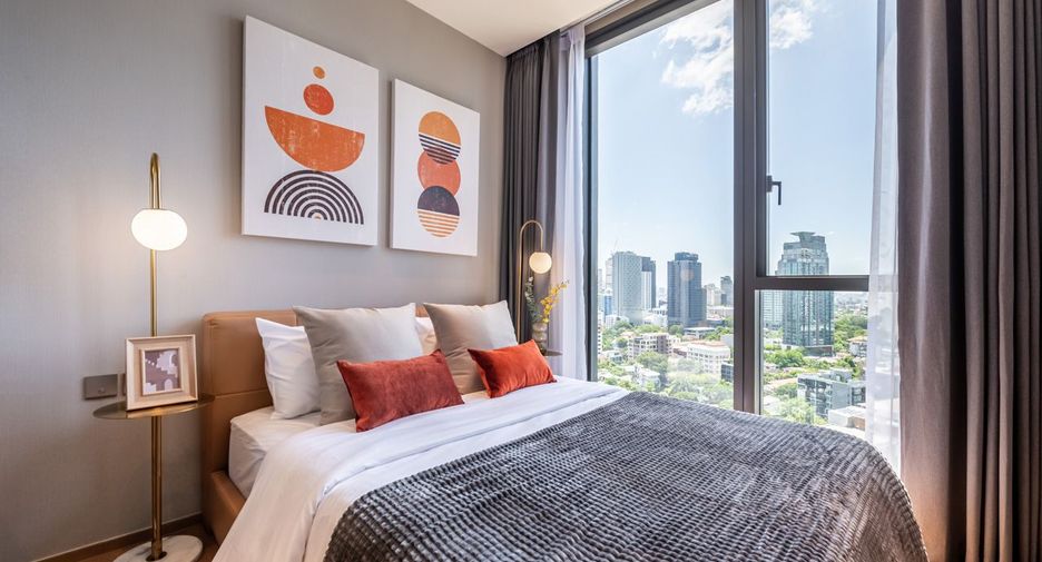 For rent 2 bedrooms condo in Khlong Toei, Bangkok
