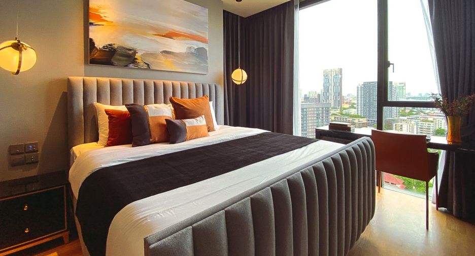 For rent 2 bedrooms condo in Khlong Toei, Bangkok