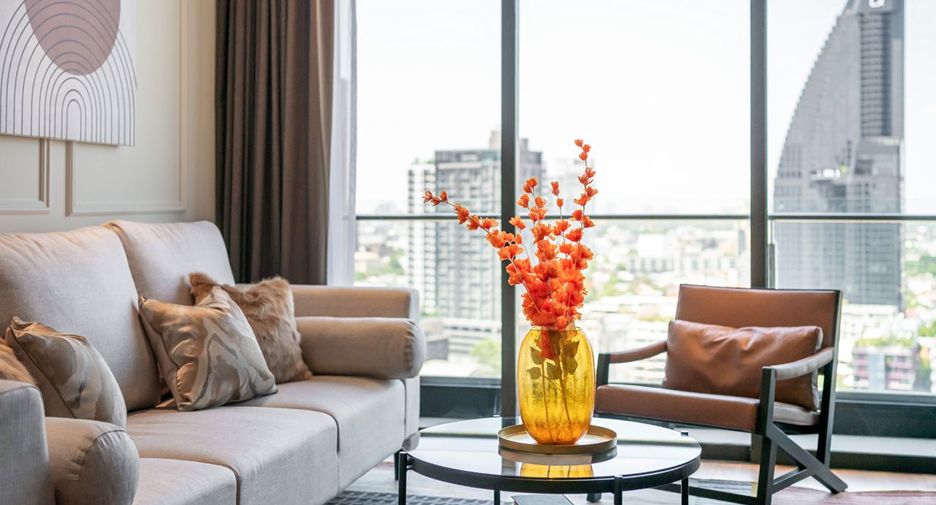 For rent 2 bedrooms condo in Khlong Toei, Bangkok