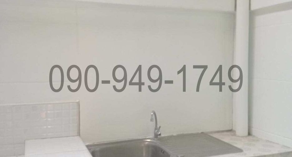 For rent 3 bedrooms townhouse in Bang Khae, Bangkok