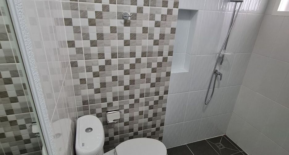 Reihenhaus zur Miete mit 2 Zimmer in Mueang Chiang Mai, Chiang Mai