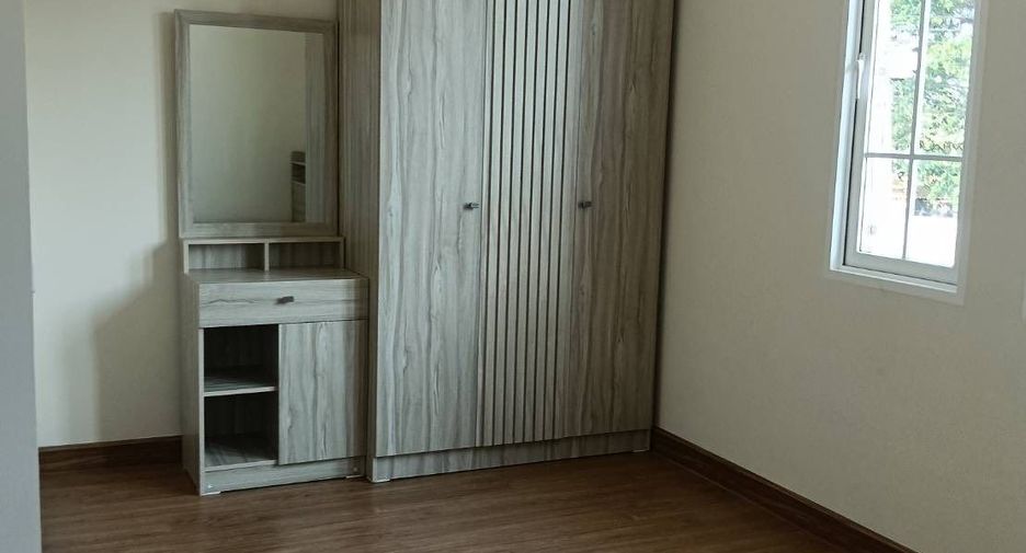 Reihenhaus zur Miete mit 2 Zimmer in Mueang Chiang Mai, Chiang Mai