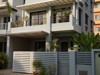 For sale 5 bedrooms house in Phaya Thai, Bangkok