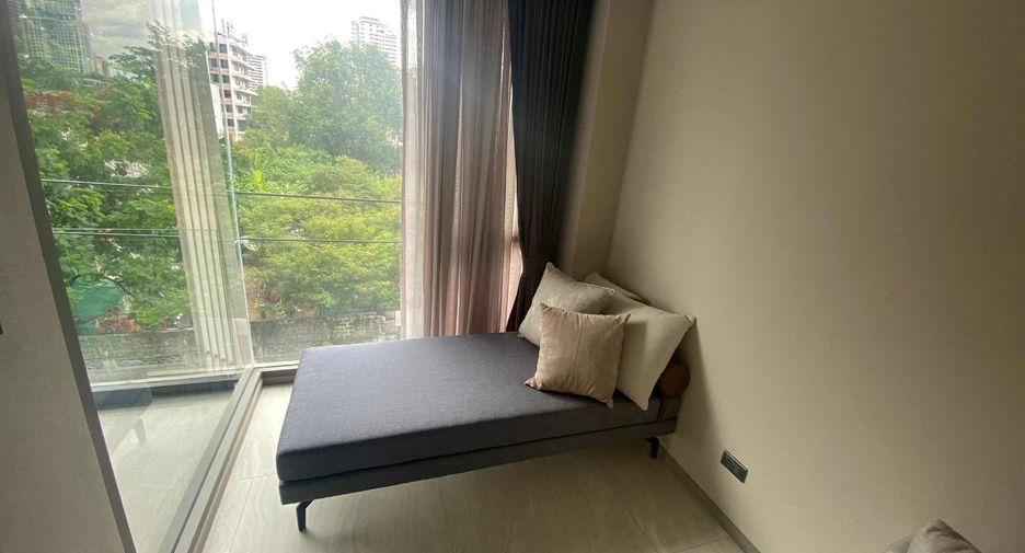 For rent 3 bedrooms condo in Watthana, Bangkok