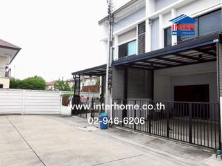 For sale 3 bed townhouse in Sai Noi, Nonthaburi