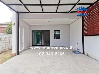 For sale 3 bed townhouse in Sai Noi, Nonthaburi