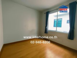 For sale 3 bed townhouse in Lam Luk Ka, Pathum Thani