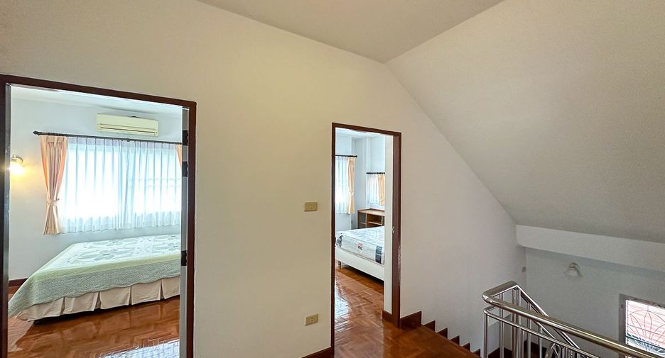For rent 3 bedrooms house in Mueang Chiang Mai, Chiang Mai