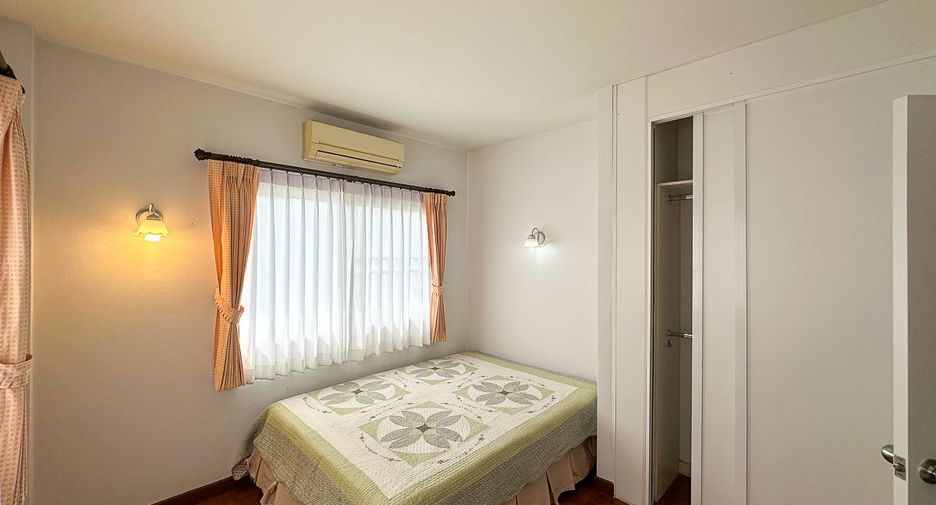 For rent 3 bedrooms house in Mueang Chiang Mai, Chiang Mai