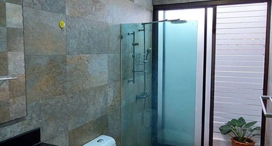 À vendre 3 chambres villa à Bang Lamung, Chonburi