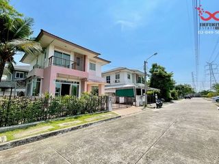 For sale 3 bed house in Thung Khru, Bangkok