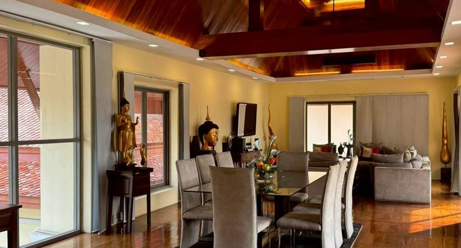 Villa en venta de 5 habitaciones en Sattahip, Chonburi
