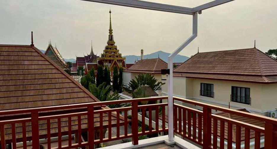 Villa en venta de 5 habitaciones en Sattahip, Chonburi