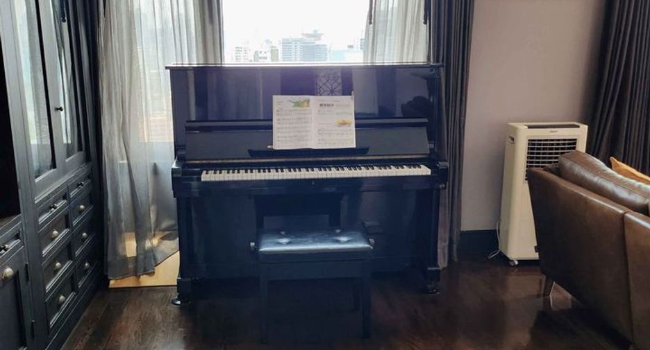 Condo en alquiler y en venta de 2 habitaciones en Khlong Toei, Bangkok