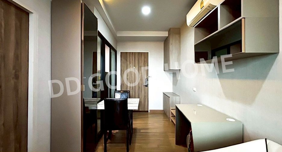 For sale 1 bed condo in Wang Thonglang, Bangkok