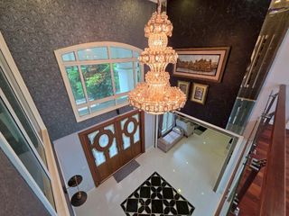 For sale 5 bed house in Taling Chan, Bangkok