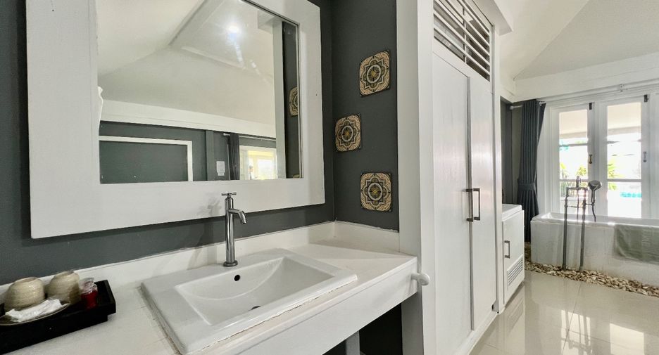 For rent and for sale 12 bedrooms retail Space in Nuea Khlong, Krabi