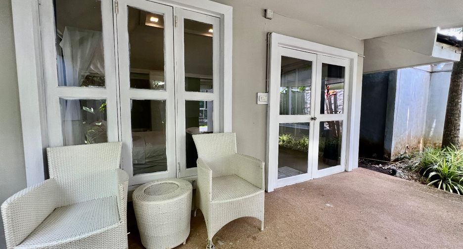 For rent and for sale 12 bedrooms retail Space in Nuea Khlong, Krabi