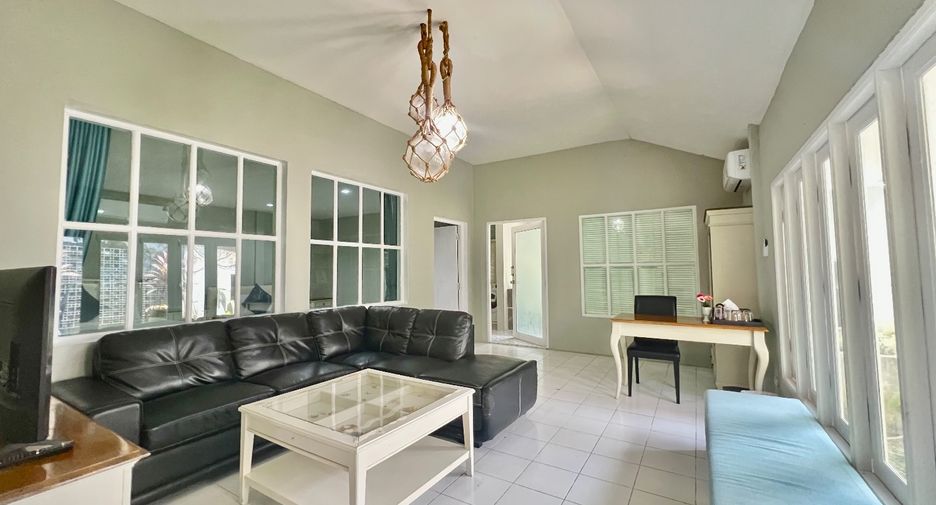 For rent and for sale 12 bedrooms retail Space in Nuea Khlong, Krabi