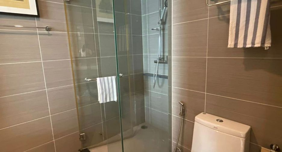 For rent and for sale 2 bedrooms condo in Khlong Toei, Bangkok