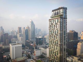 Condo en alquiler y en venta de 2 habitaciones en Pathum Wan, Bangkok