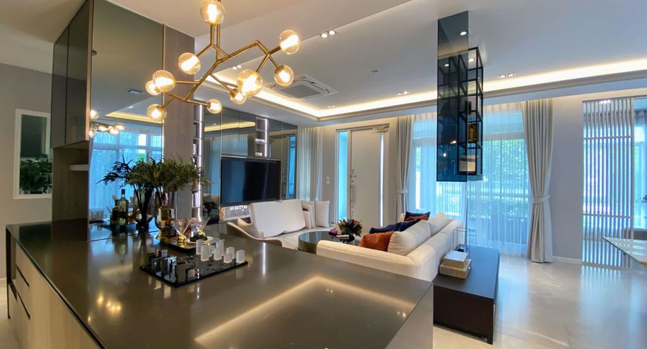 Casa en alquiler de 4 habitaciones en Prawet, Bangkok