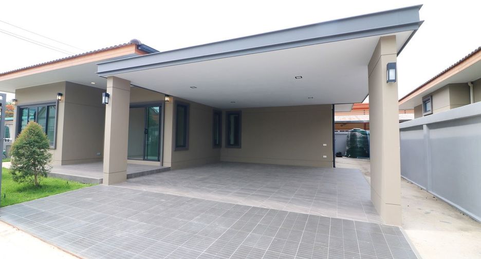 For sale 3 bedrooms house in Mueang Nongbua Lamphu, Nong Bua Lamphu