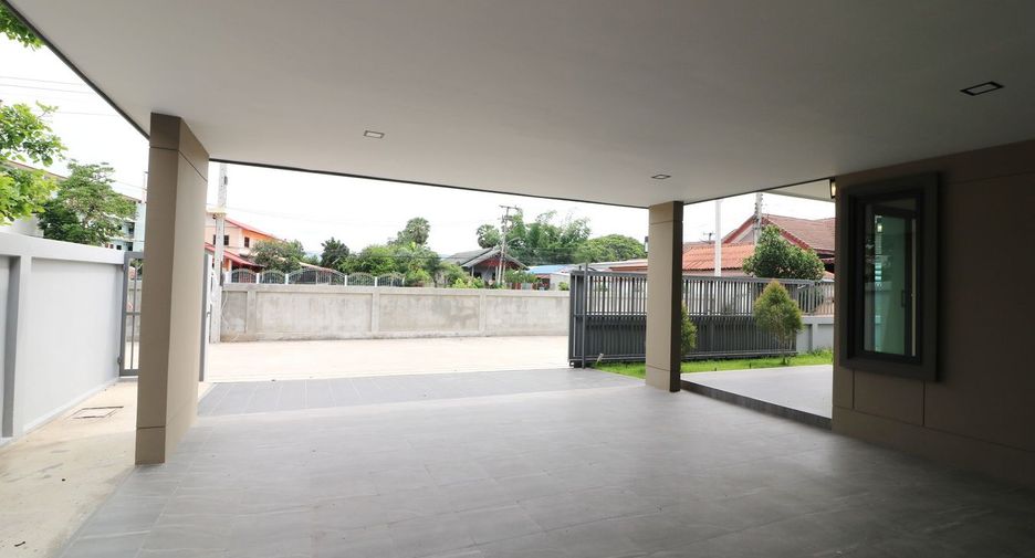 For sale 3 bedrooms house in Mueang Nongbua Lamphu, Nong Bua Lamphu