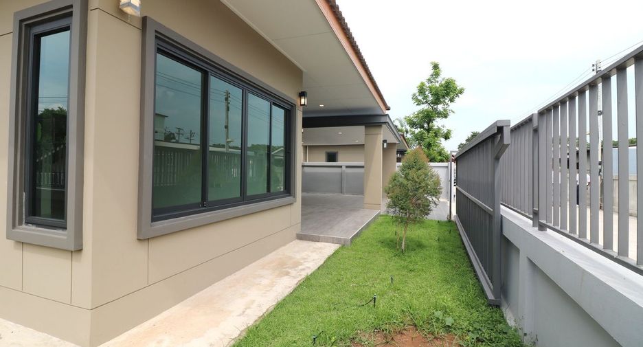 For sale 3 bedrooms house in Mueang Nongbua Lamphu, Nong Bua Lamphu