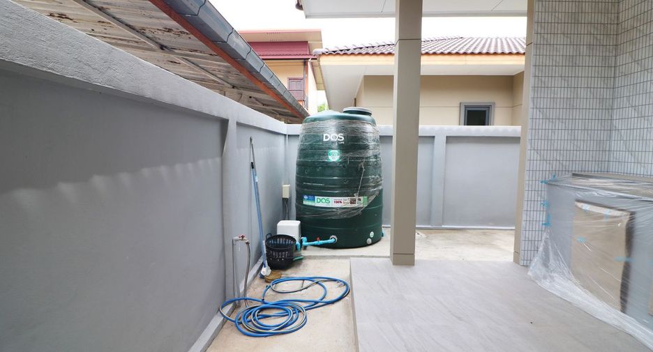 For sale 3 bedrooms house in Mueang Nongbua Lamphu, Nong Bua Lamphu