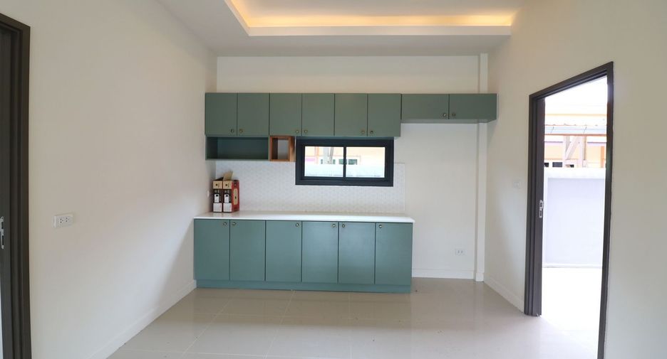 For sale 3 bedrooms house in Mueang Nongbua Lamphu, Nong Bua Lamphu