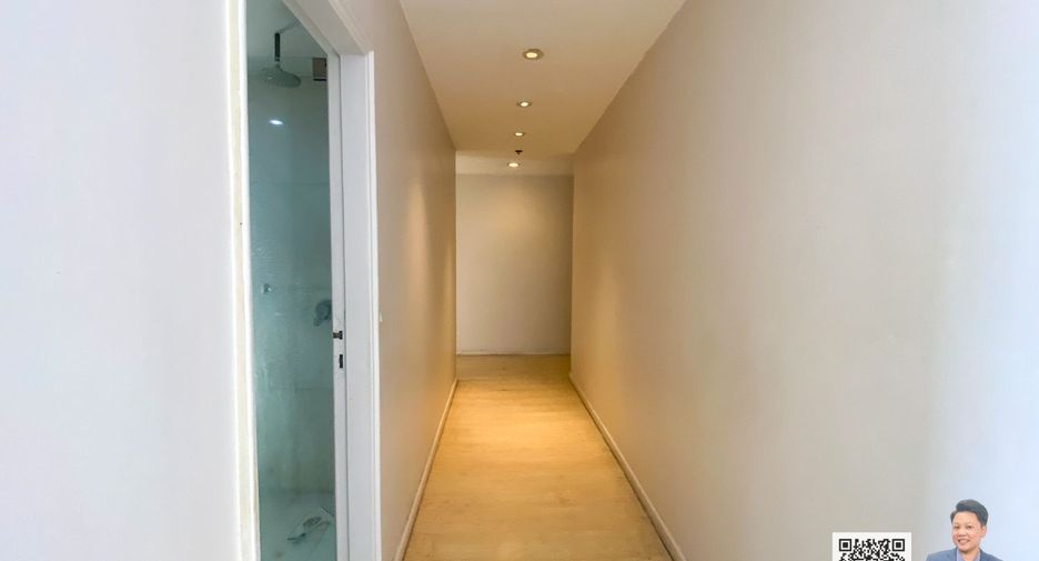 À vendre 2 chambres condo à Watthana, Bangkok