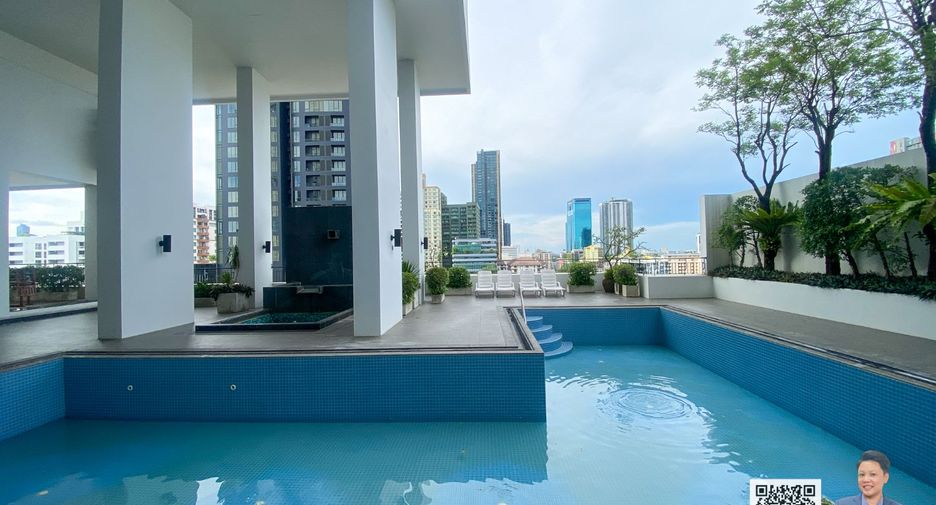 À vendre 2 chambres condo à Watthana, Bangkok