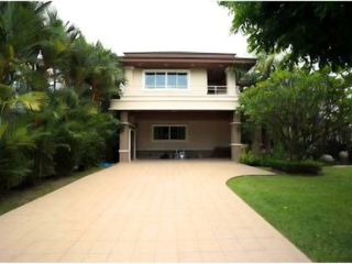 For rent 5 bed condo in Suan Luang, Bangkok