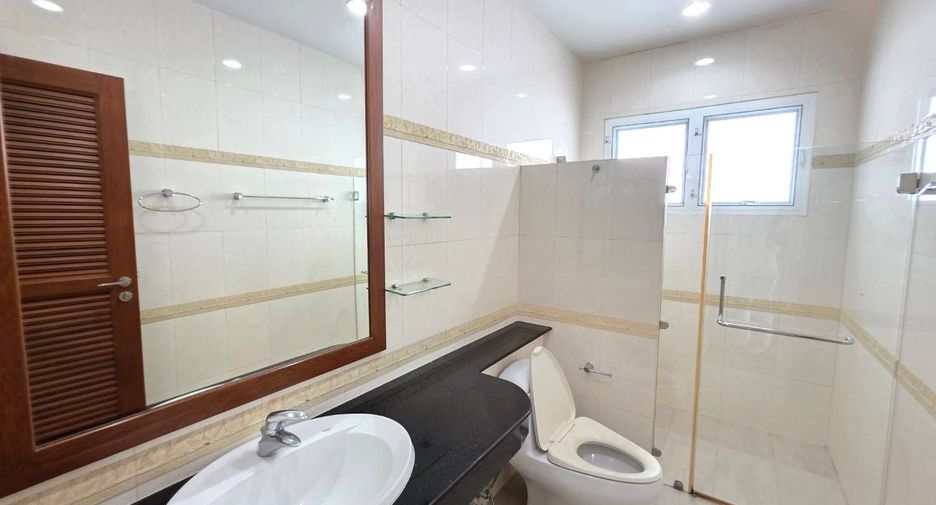 For rent 5 ベッドルーム condo in Suan Luang, Bangkok