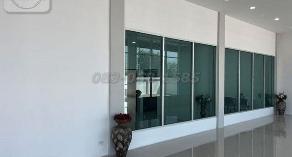 For sale 1 Beds office in Bang Sao Thong, Samut Prakan