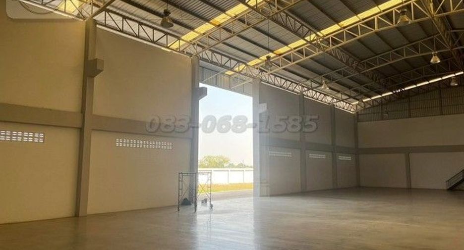 For sale 1 Beds office in Bang Sao Thong, Samut Prakan
