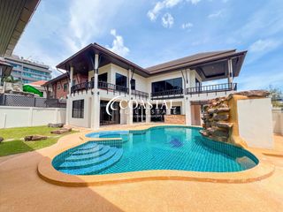 For rent and for sale 4 bed house in Pratumnak, Pattaya