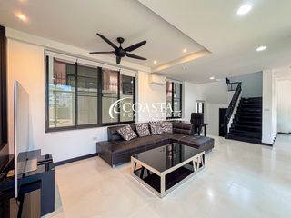 For rent and for sale 4 bed house in Pratumnak, Pattaya