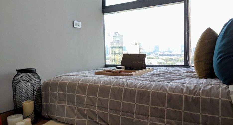 For rent 2 ベッドルーム condo in Khlong Toei, Bangkok