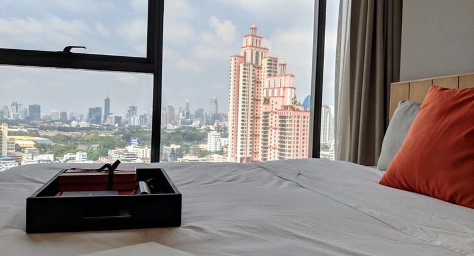 For rent 2 ベッドルーム condo in Khlong Toei, Bangkok