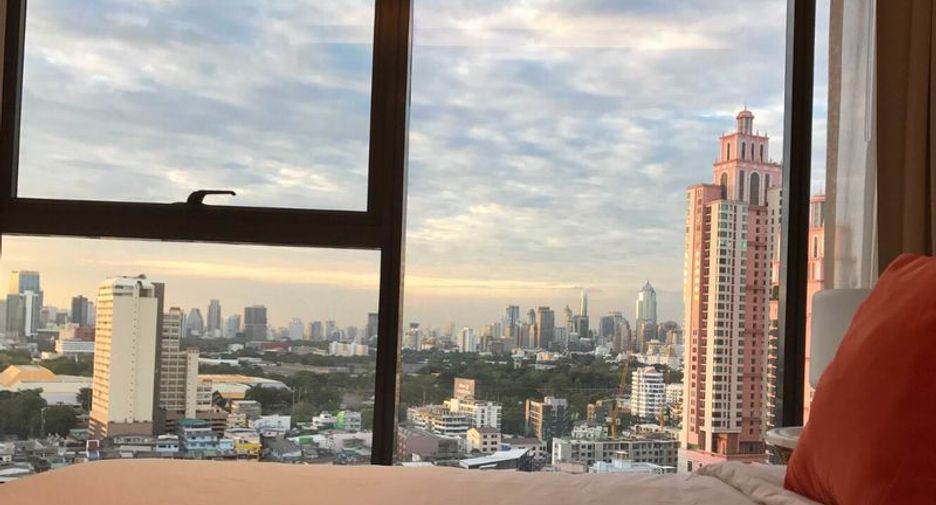 For rent 2 ベッドルーム condo in Khlong Toei, Bangkok