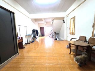 For sale 2 bed retail Space in Pluak Daeng, Rayong