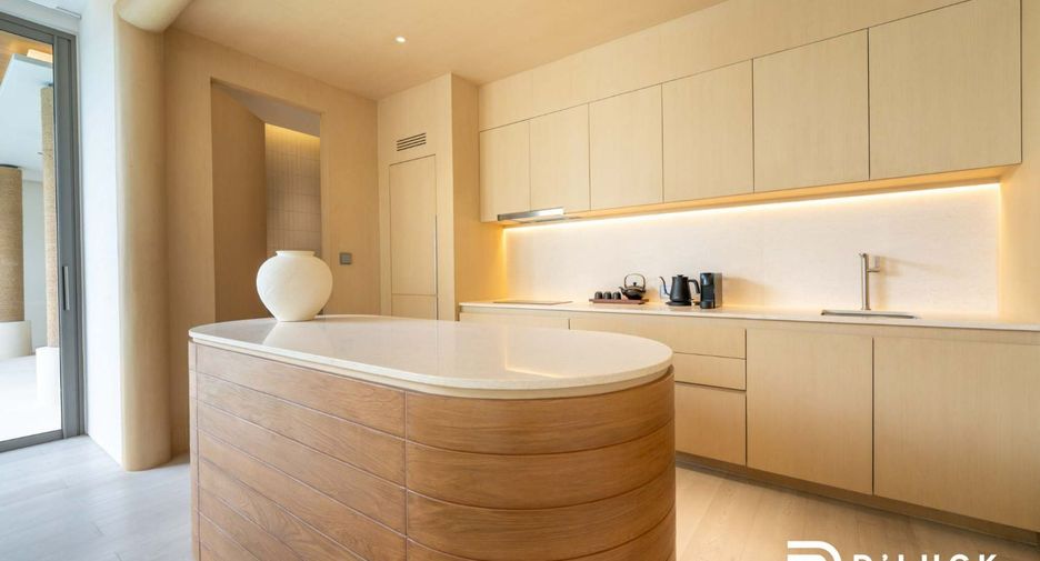 For rent and for sale 3 bedrooms villa in Sattahip, Chonburi