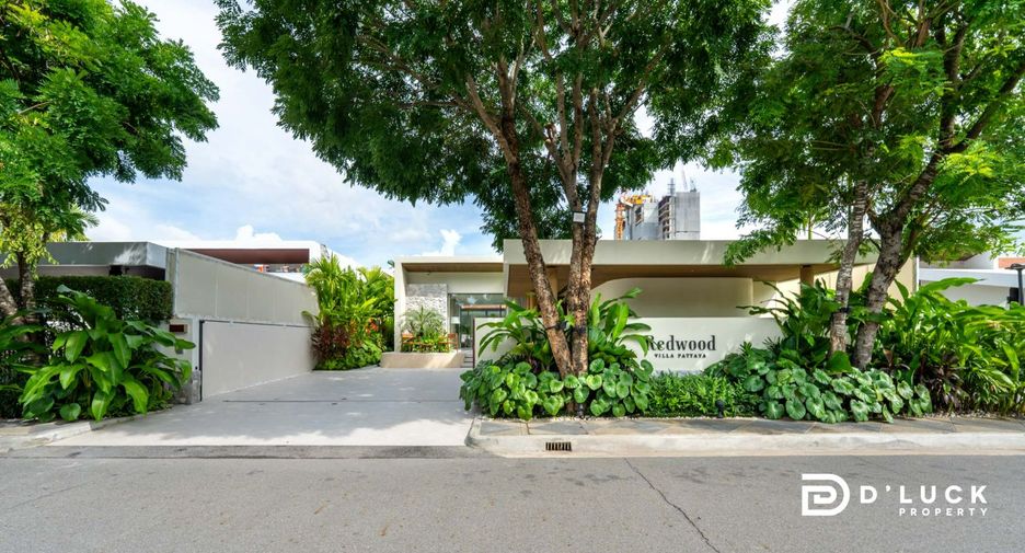 For rent and for sale 3 bedrooms villa in Sattahip, Chonburi
