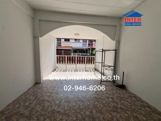 For sale 2 bed townhouse in Khlong Sam Wa, Bangkok