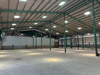 For rent and for sale warehouse in Mueang Samut Prakan, Samut Prakan